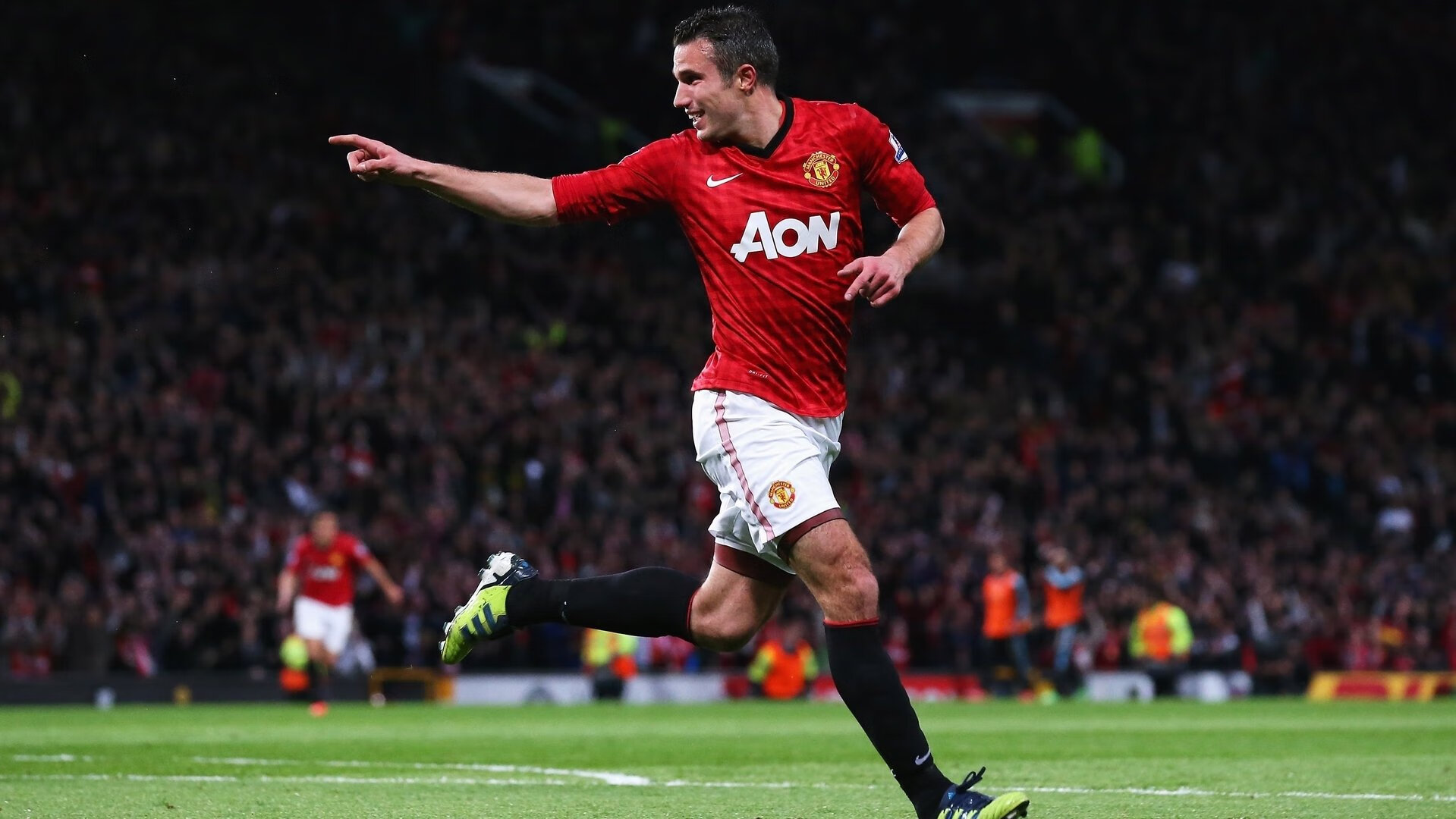 意甲球队完成关键防守反击